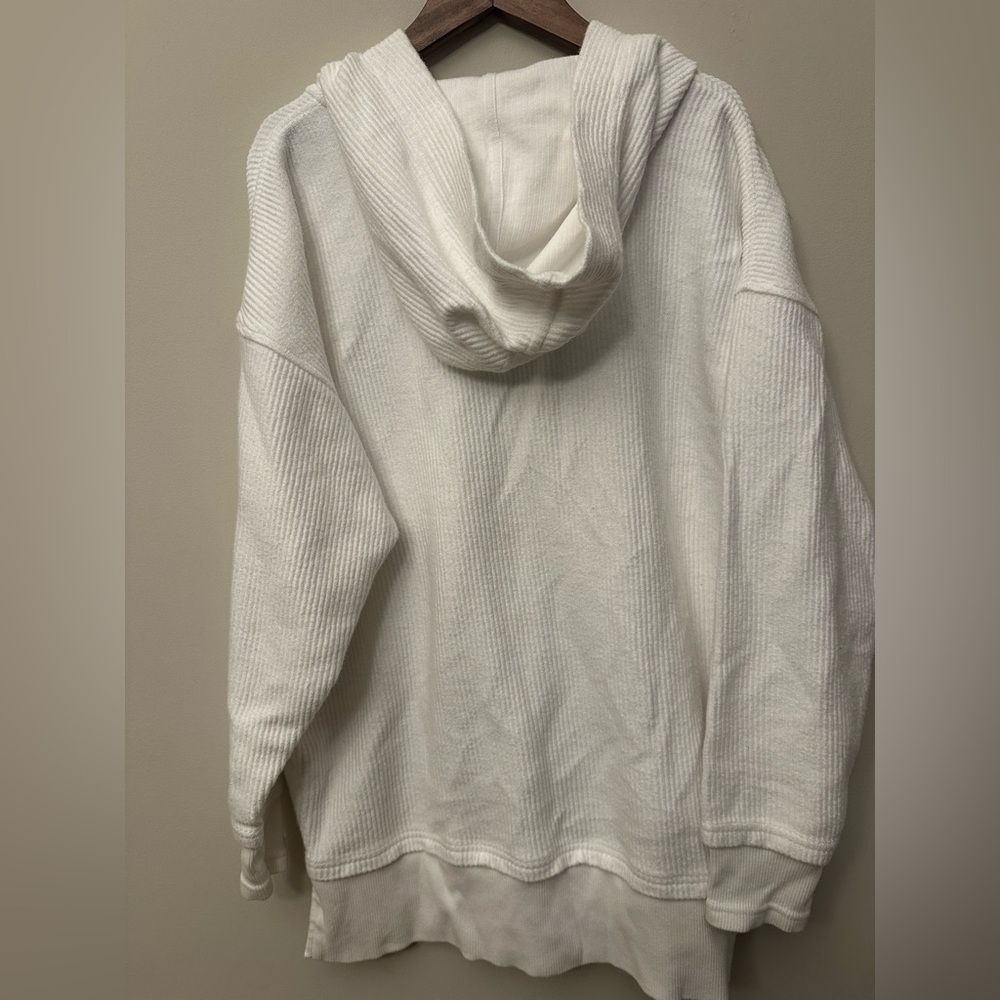 Aerie Waffle Knit Snap Henley Oversized Hoodie in White XS - Picture 6 of 6